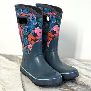 Bogs Rain Boots Girls Size 2‎ Floral Pansies Waterproof Kids Pull On